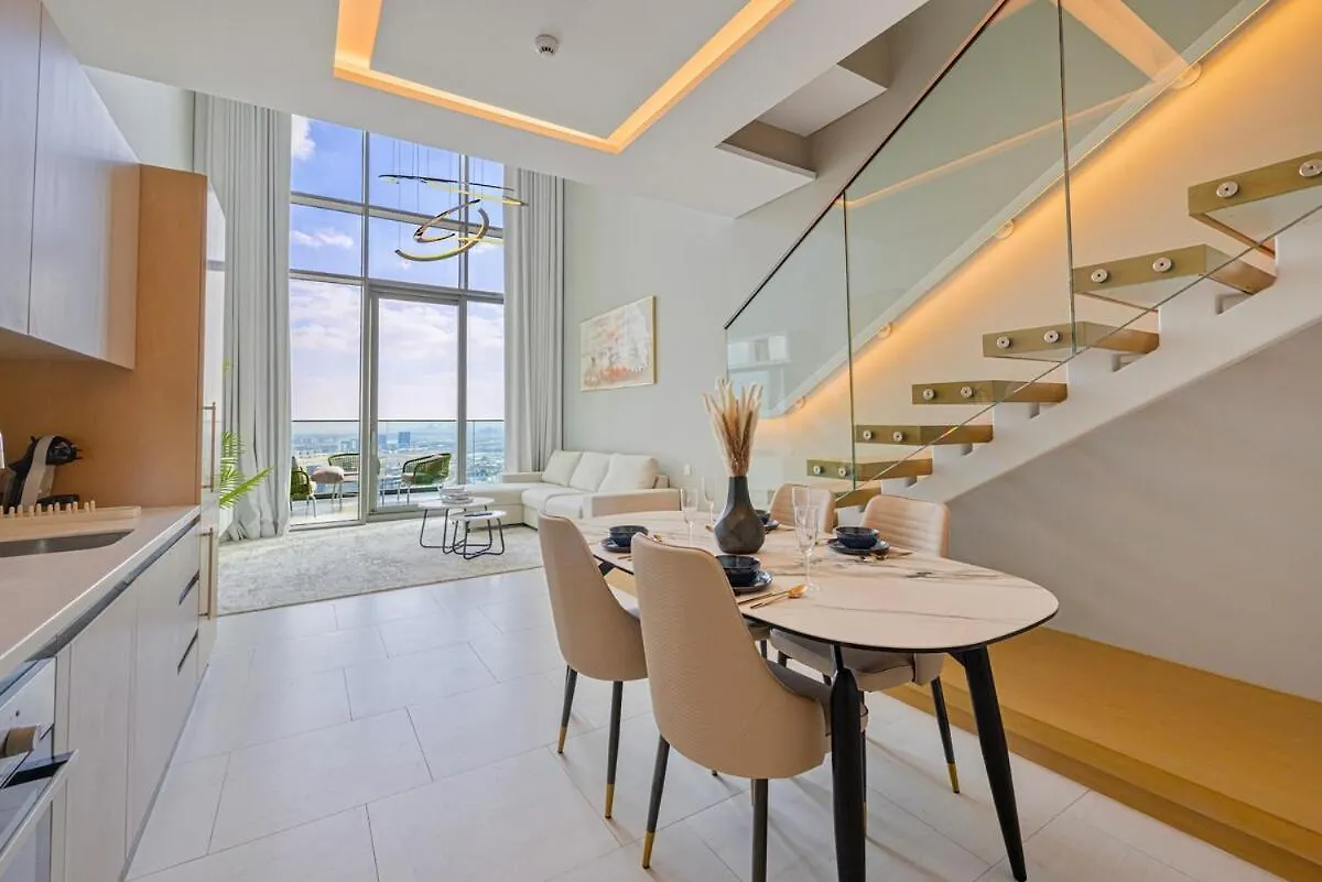 Luxury One Bedroom Sky Villa With Burj Khalifa View Dubai