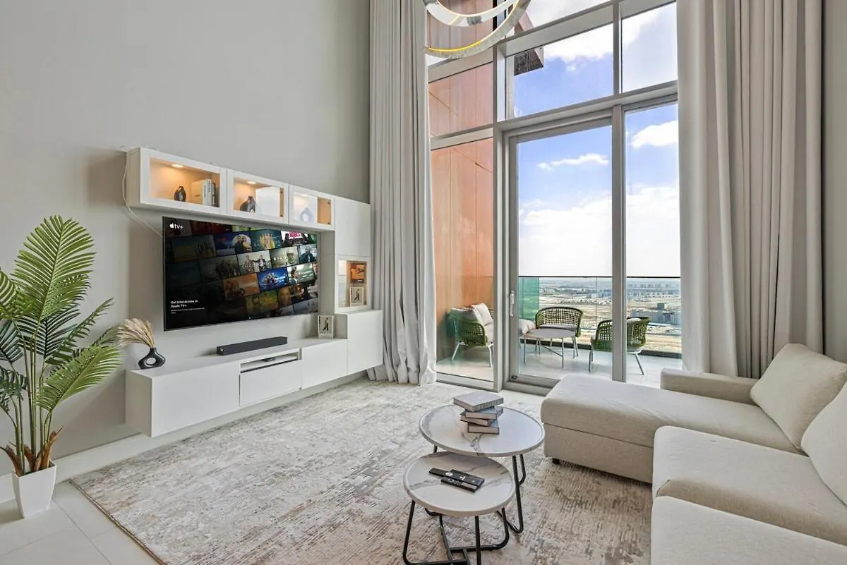 Luxury One Bedroom Sky Villa With Burj Khalifa View Dubai