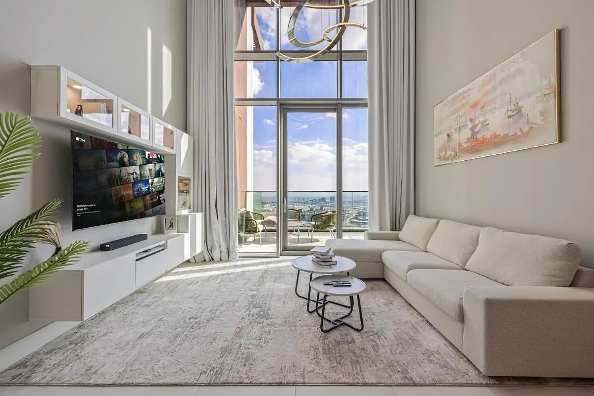 דובאי Luxury One Bedroom Sky Villa With Burj Khalifa View 0*,  איחוד האמירויות הערביות